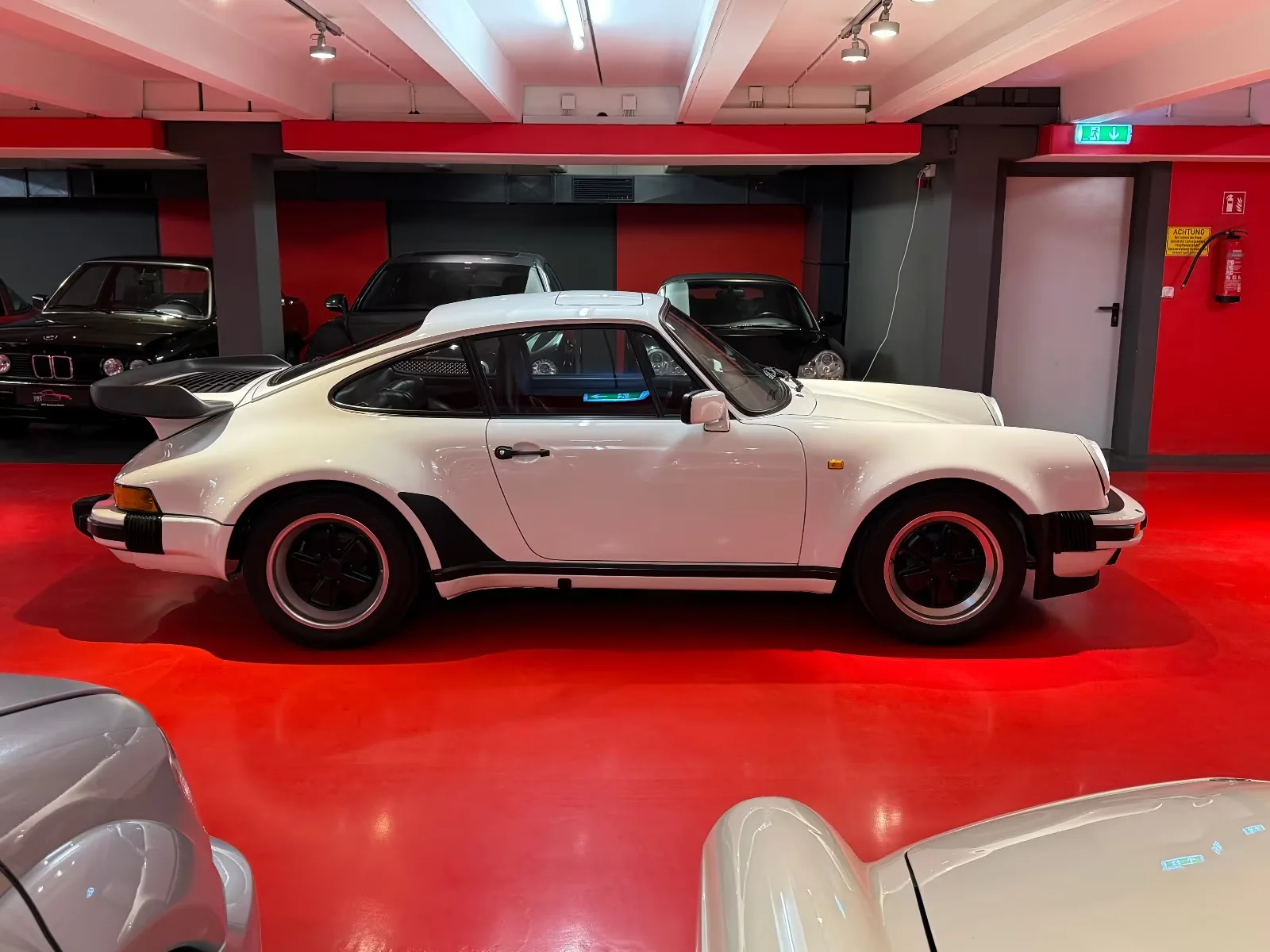 Porsche 911 Carrera M491 Coupé